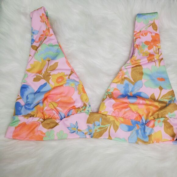 Billabong Other - Billabong Floral Printed V-Neck Bikini Top Size XL